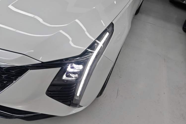 Used Cadillac CT5 2024 28T Luxury Pro Trim