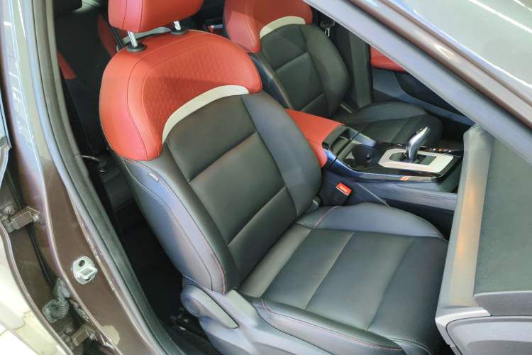 Used MG 5 2021 300TGI DCT Luxury Flagship Edition Right Front Seat