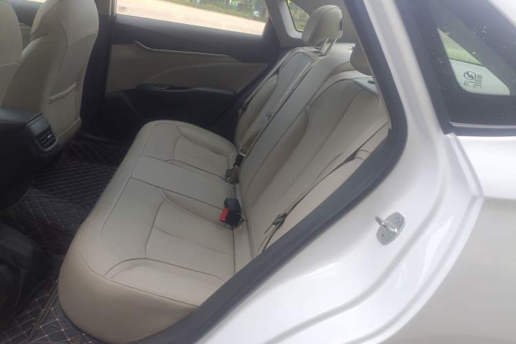 Used Buick GT 2019 15T Dual-Clutch Connected Elite Model China VI