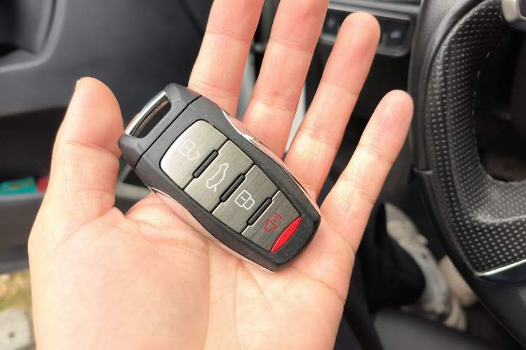 Used Haval H6 2017 Blue Label 1.5T Automatic Two-Wheel Drive ZhiShang Model