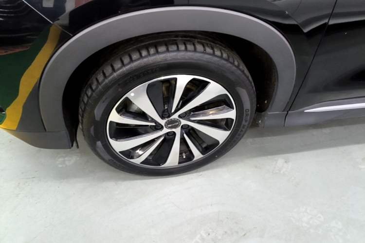 Used BYD Song PLUS New Energy 2023 Champion Edition DM-i 110KM Flagship Model Exterior 4