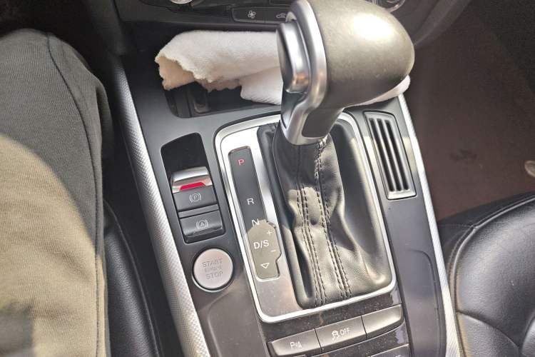 Used Audi A4L 2016 35 TFSI Automatic Standard Model
