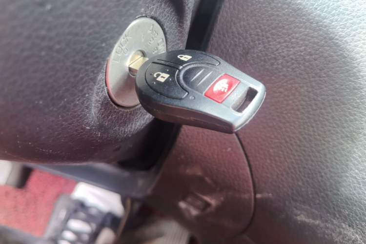 Used Nissan Tiida 2011 1.6L CVT Comfort Model

