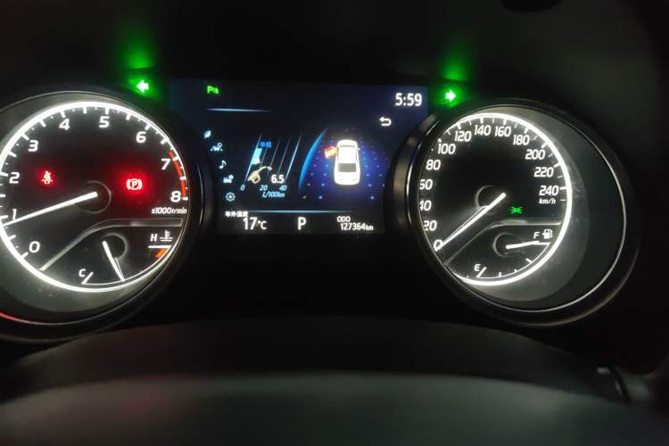 Used Toyota Camry 2019 2.0G Luxury Edition China VI Standard