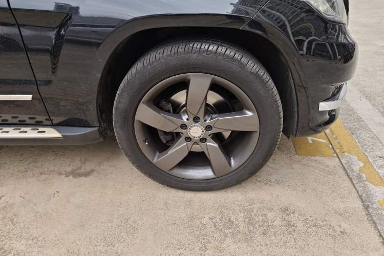 Used Mercedes-Benz GLK-Class 2013 Facelift GLK 300 4MATIC Fashion Edition