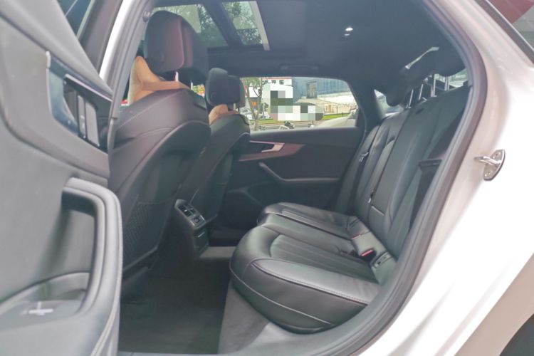 Used Audi A4L 2023 40 TFSI Luxury Dynamic Model