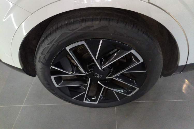 Used Avatr 11 2024 630 Rear-Wheel Drive Edition with Three Lasers