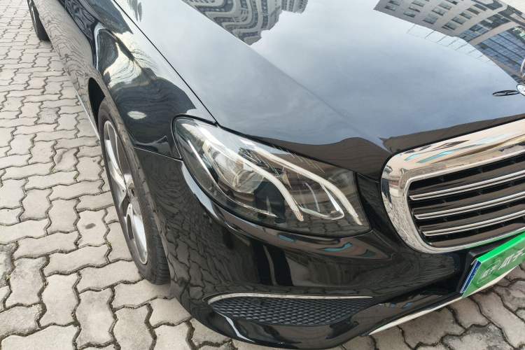 Used Mercedes-Benz E-Class 2017 E 200 L 4MATIC Right Front Headlight