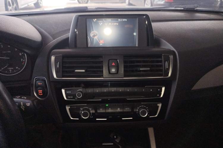 Used BMW 1 Series (Import) 2015 118i Leading Model