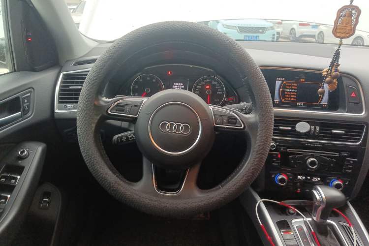 Used Audi Q5 2017 40 TFSI Technology Edition