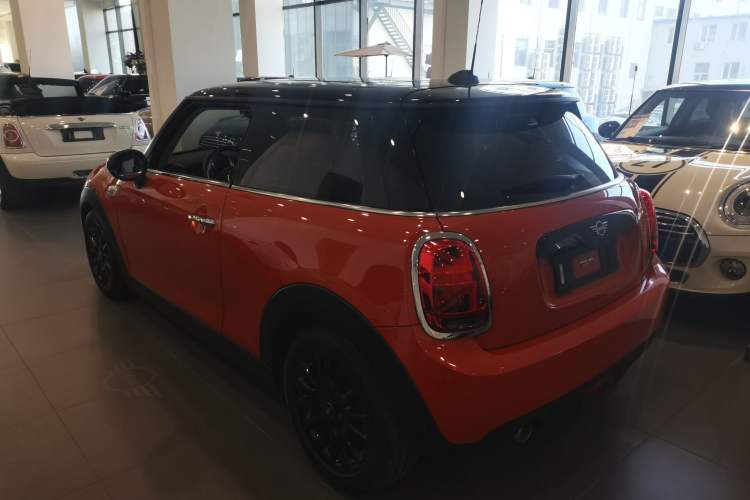 Used MINI MINI 2018 1.5T COOPER Classic Edition