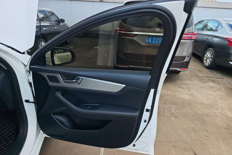 Used BYD Qin Pro 2018 1.5TI Automatic Smart Connect Fendong Model
