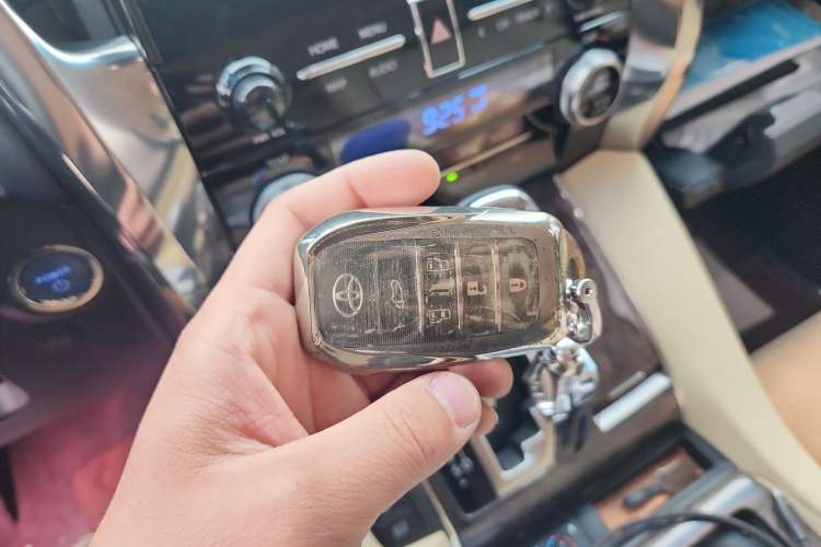 Used Toyota Vellfire 2020 Dual-Engine 2.5L HV Prestige Edition