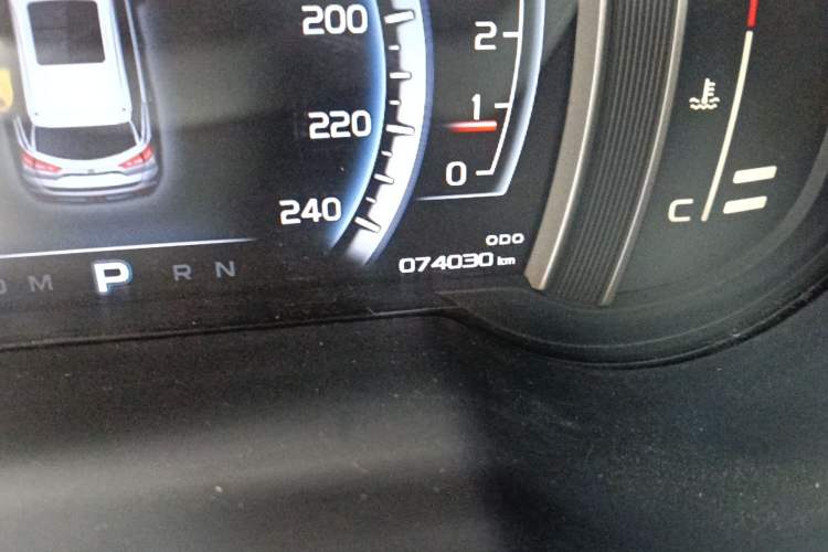 Used Geely Auto Emgrand X7 Sport 2016 1.8TD Automatic ZhiZun Version