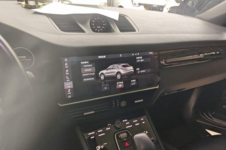 Used Porsche Cayenne 2019 Cayenne Coupé 3.0T
