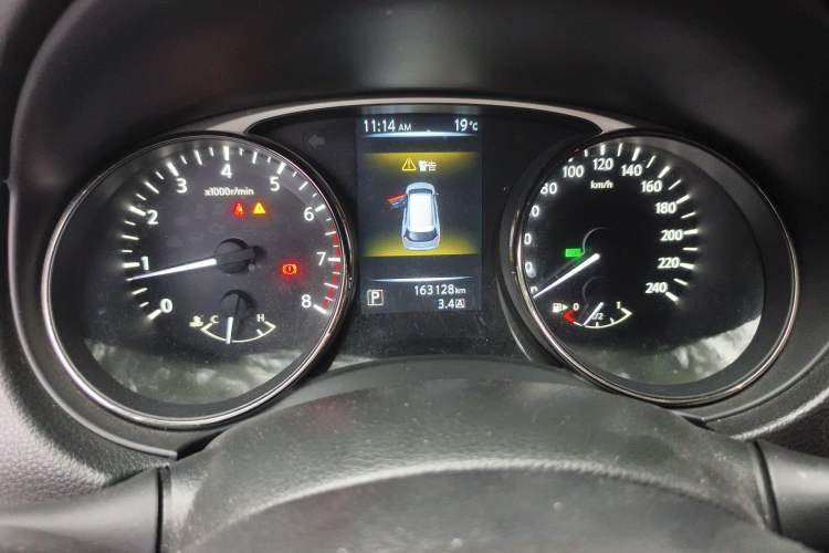 Used Nissan X-Trail 2014 2.0L CVT Comfort Edition 2WD
