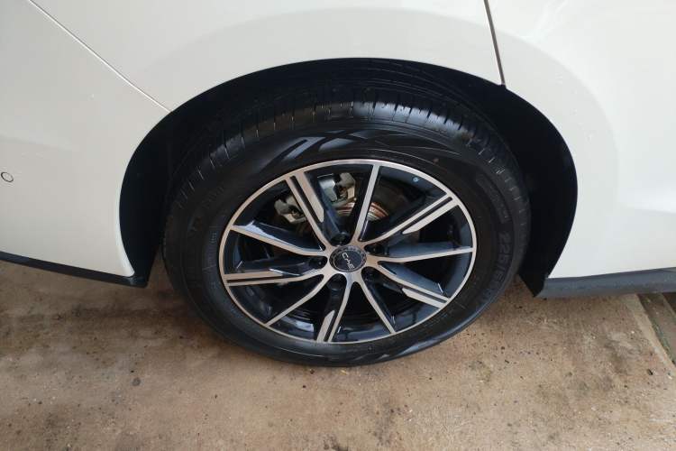 Used BYD Seal 06 New Energy 2025 DM-i Smart Drive 120KM Deluxe Model
