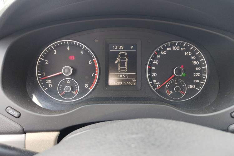 Used Volkswagen Sagitar 2014 Revised Version 1.4TSI Automatic Luxury Edition