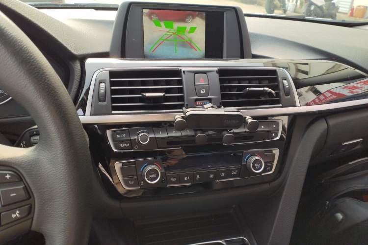 Used BMW 3 Series 2017 320Li Fashion Model
