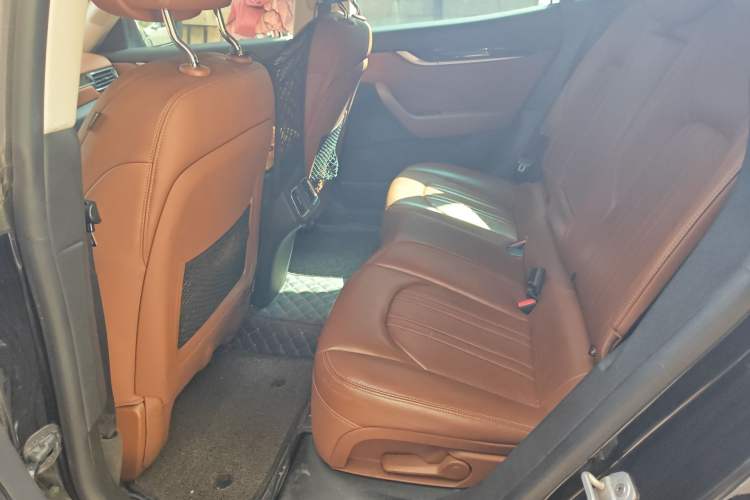 Used Maserati Levante 2016 3.0T S Standard Model Left Rear Seat