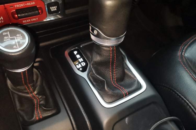 Used Jeep Wrangler 2019 2.0T Rubicon Four-Door Version China VI Emission Standard