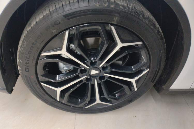 Used Deepal L07 2026 Model 240Ultra Huawei Qiankun ADS SE Edition