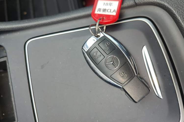 Used Mercedes-Benz CLA 2018 CLA 220 4MATIC
