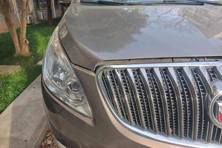 Used Buick GL8 2015 2.4L Luxury Business Premium Edition Right Front Headlight