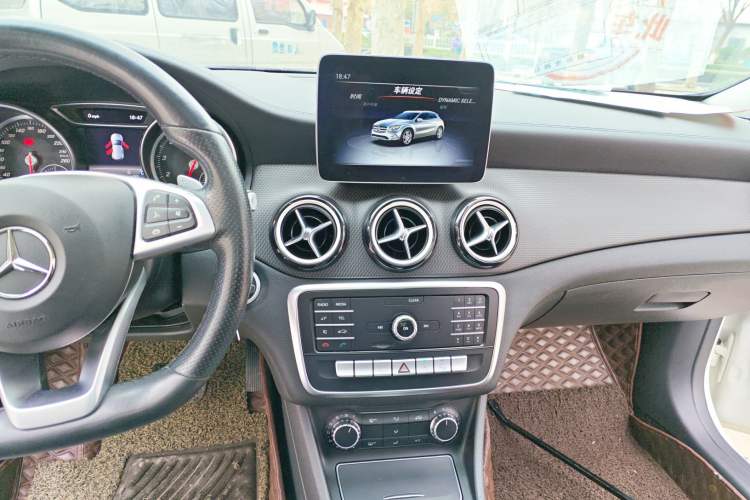 Used Mercedes-Benz GLA 2019 GLA 200 Fashion Model