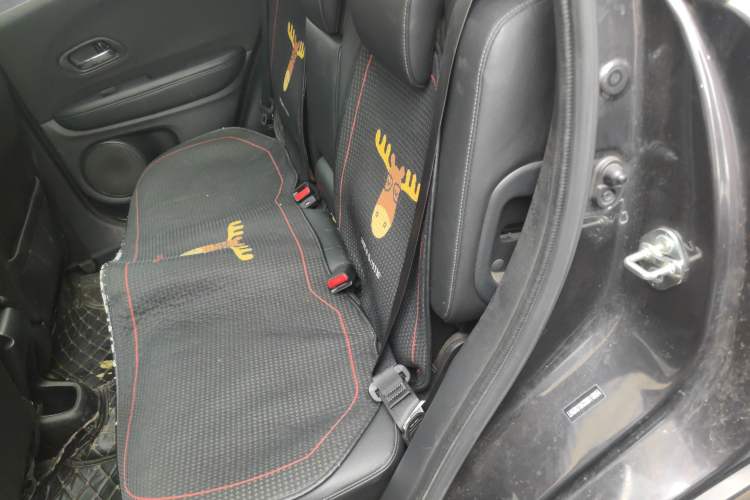Used Honda Vezel 2020 1.5L CVT Pioneer Edition Left Rear Seat