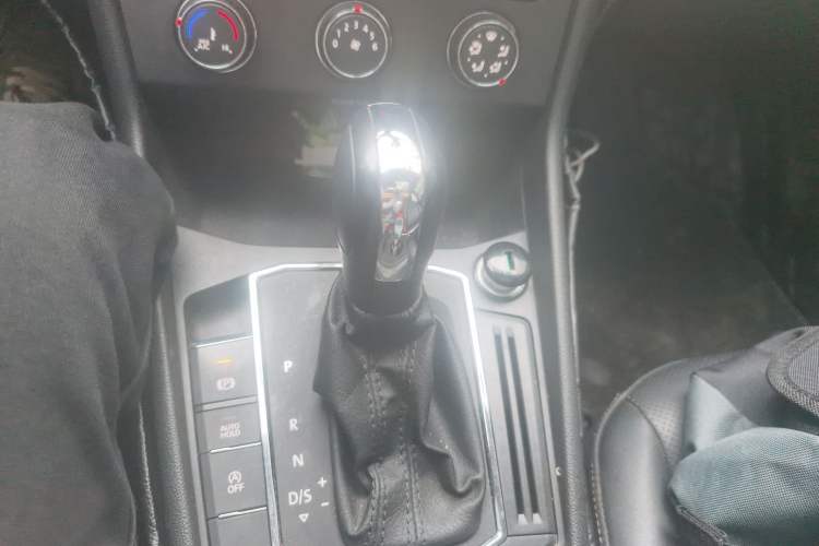 Used Volkswagen Lavida 2019 1.5L Automatic Comfort Edition China VI Standard
