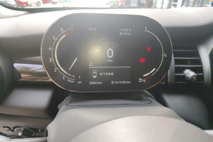 Used MINI 2021 1.5T COOPER Artist
