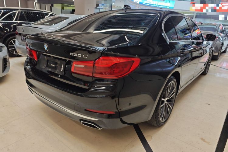 Used BMW 5 Series 2020 530Li Executive Luxury Package
