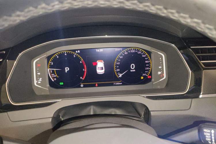 Used Volkswagen Magotan 2020 330TSI DSG Luxury Edition Instrument Cluster