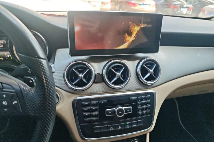 Used Mercedes-Benz GLA 2015 GLA 200 Sport Edition
