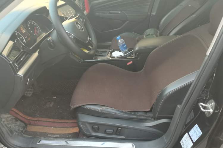 Used Volkswagen Passat New Energy 2020 430 PHEV Hybrid Elite Edition China VI Standard Left Front Seat