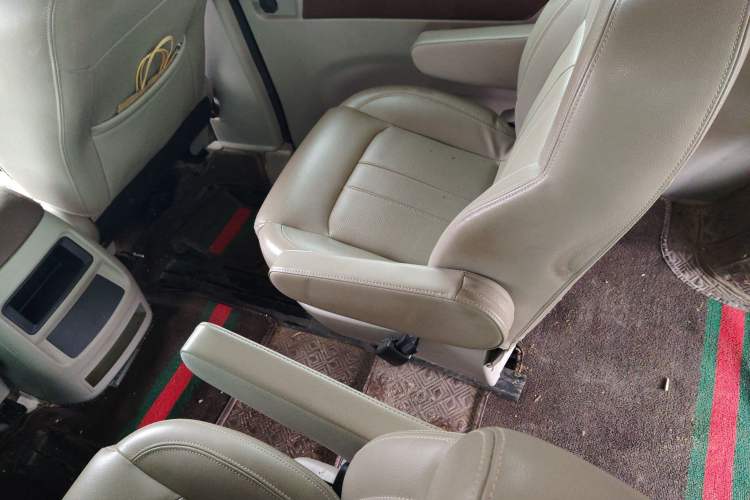 Used FORTHING Lingzhi 2019 M5L 1.6L 7-Seater Comfort Model China VI Standard
