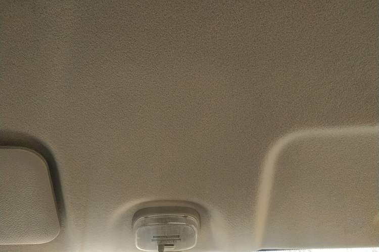 Used Kuayue Xinbao T3 2025 Youth Edition Yu'an 1.6L Single-Row 3050-Inch Independent Cargo Bed
