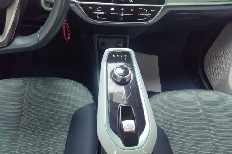 Used Oshan Benni E-Star 2022 Charming Edition Colorful Model Lithium Iron Phosphate
