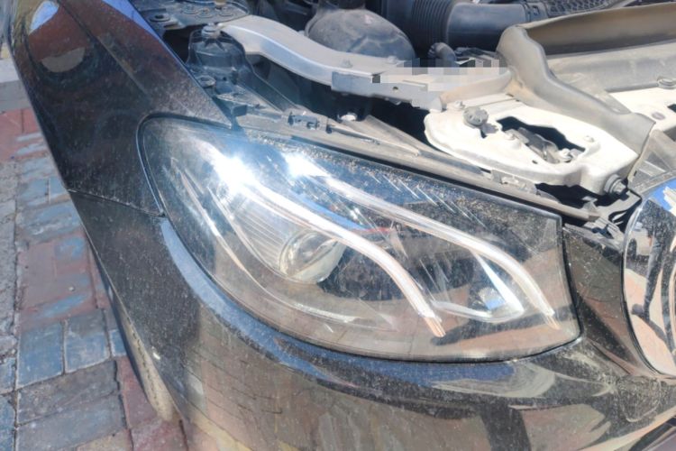 Used Mercedes-Benz E-Class 2018 E 200 L Sport 4MATIC Right Front Headlight