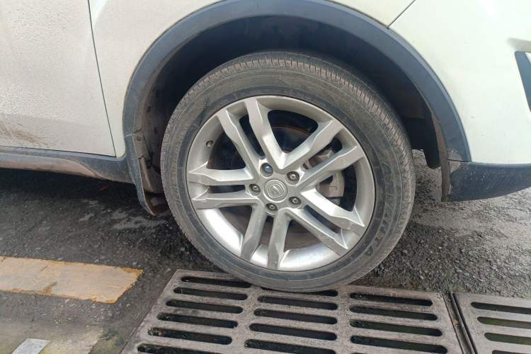 Used CHANGAN CS35 2016 1.6L Manual Luxury Model China V Standard