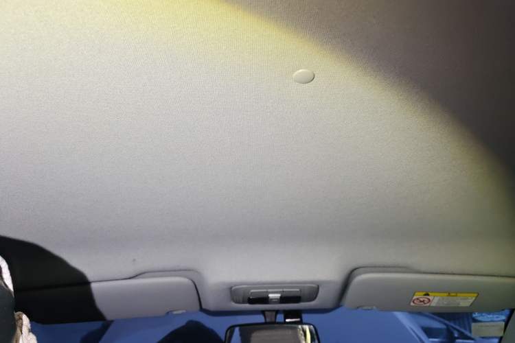 Used Brilliance H530 2017 1.6L Automatic Comfort Model Headliner