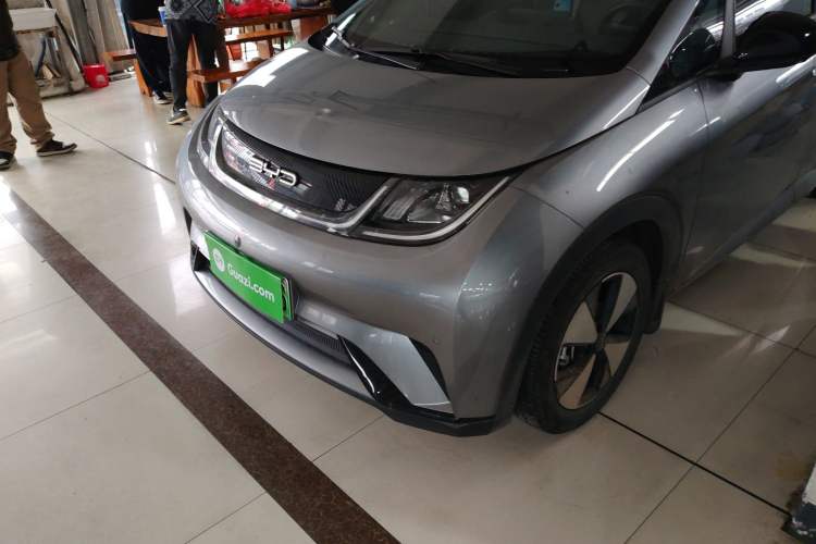 Used BYD Dolphin 2023 420 km Fashion Edition
