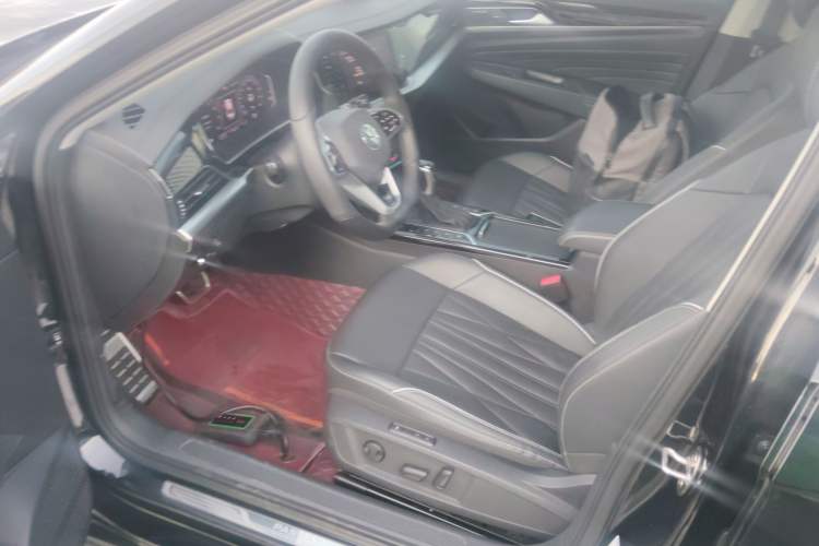 Used Volkswagen Passat 2022 330TSI Starry Elite Edition
