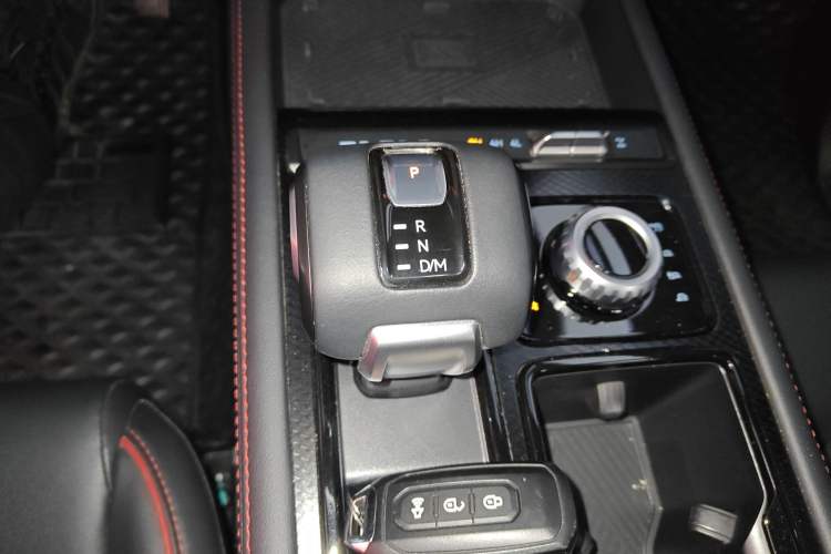 Used JMC DaDao 2023 Fly-Jiang 2.3T Gasoline Automatic 4x4 Boundaryless Model
