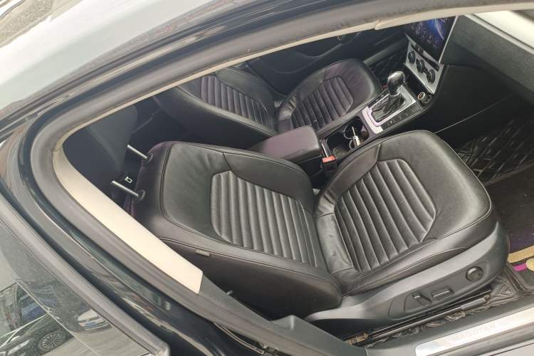 Used Volkswagen Magotan 2016 1.8TSI Smart Enjoyment Leading Model