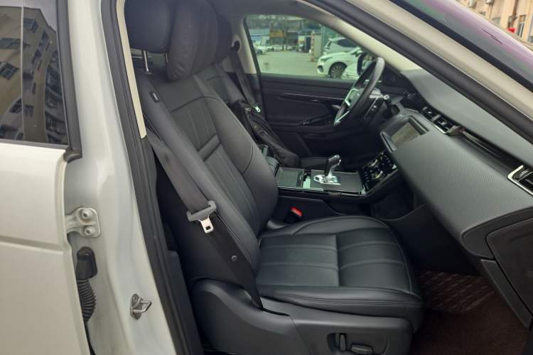 Used Land Rover Range Evoque 2023 Aurora L 200PS Elite Edition
