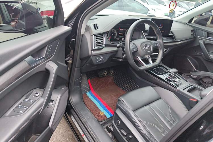 Used Audi Q5L 2022 Updated 40T Luxury Dynamic Edition Driver Seat
