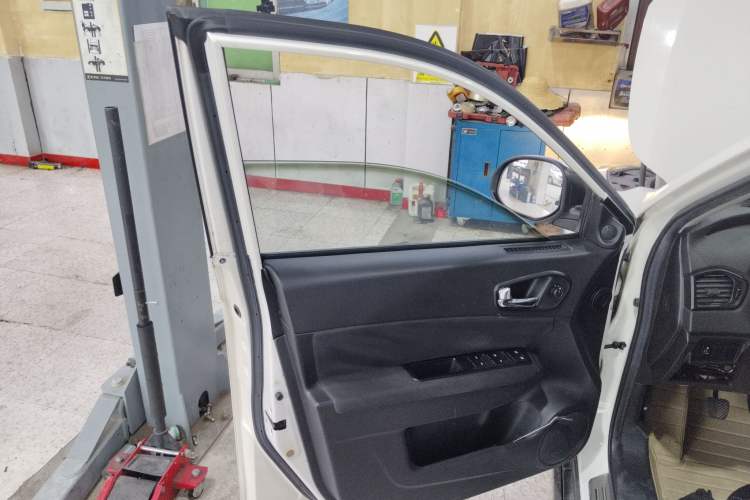 Used GAC Trumpchi GS5 2012 2.0L Manual Two-Wheel Drive Comfort Edition