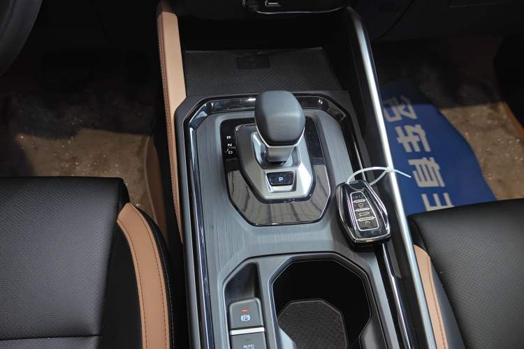 Used Geely Auto Haoyue PRO 2024 1.5T DCT Zongheng+ Gear Lever